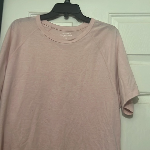 Pink sweater for women,gap brand.Z:L. - Picture 3 of 16